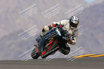 media/Oct-03-2022-Moto Forza (Mon) [[5f077a3730]]/Advanced Group/Session 4 (Turn 9)/